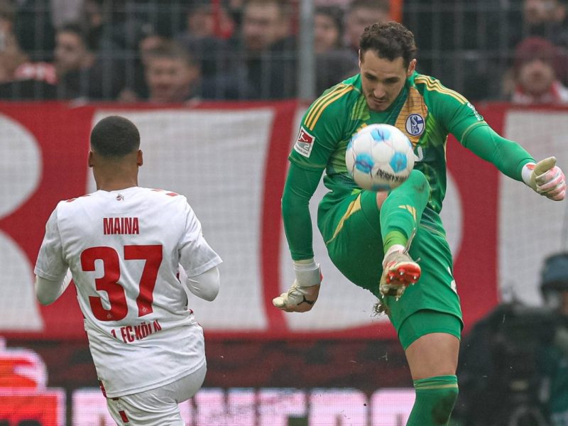 FC Schalke 04: Justin Heekren ging gegen Köln volles Risiko.