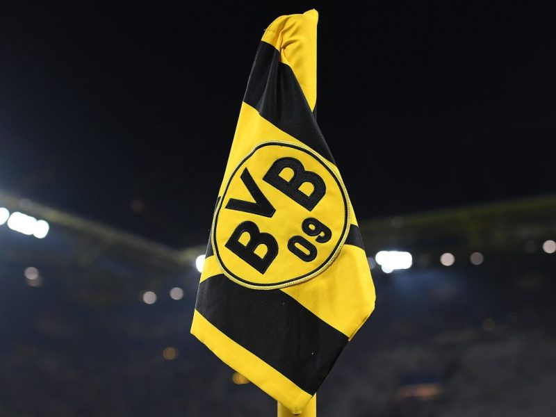 Borussia Dortmund gibt einen Todesfall bekannt.