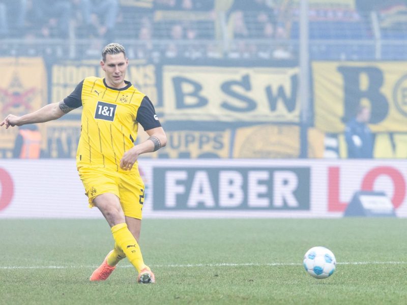 Bochum - Borussia Dortmund: Das hatte sich Niklas Süle anders vorgestellt.