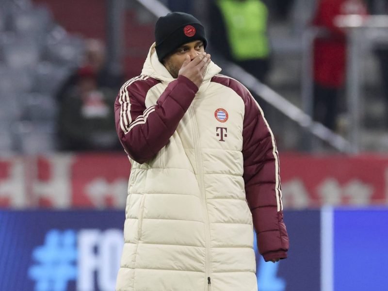 Schlechte Nachrichten für den FC Bayern München! Eine bittere Entscheidung für Vincent Kompany und die Bayern ist nun gefallen.