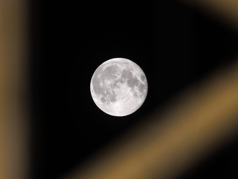 Der Mond wirkt sich auf das Horoskop aus.