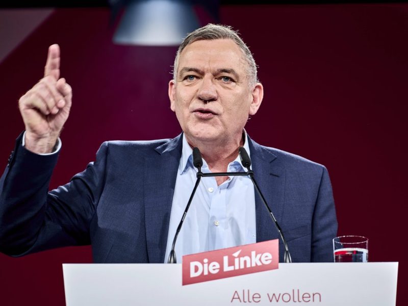 Jan van Aken platzt nach Vance-Rede der Kragen.