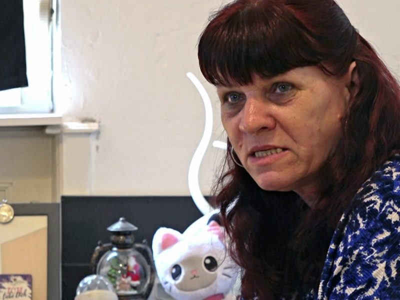 Petra aus „Hartz und herzlich“ kämpft seit Langem mit ihren Schulden. Doch jetzt droht der Bürgergeld-Empfängerin das Schlimmste.