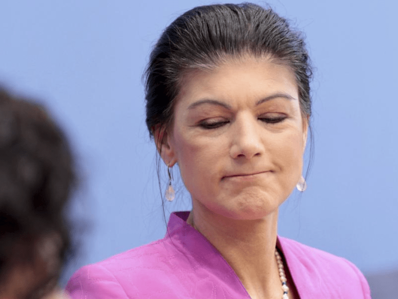 Wagenknecht ist enttäuscht.