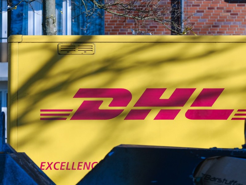 DHL