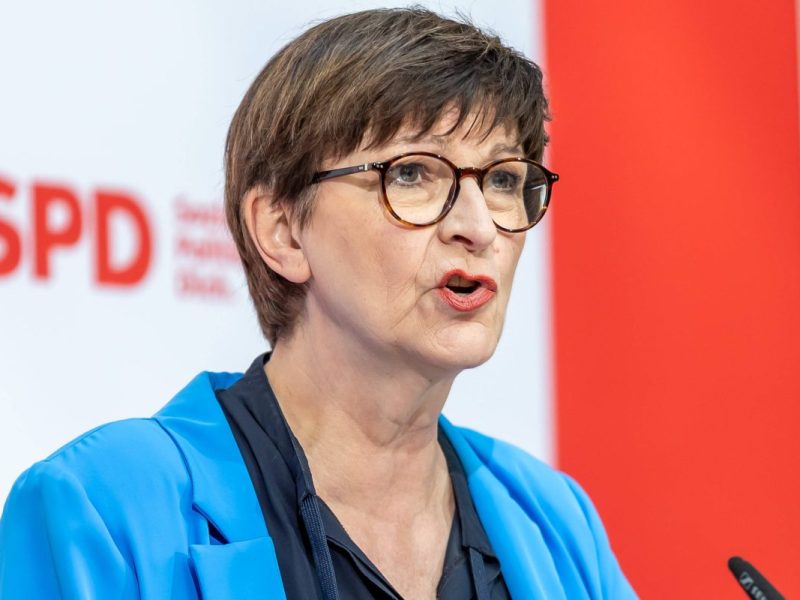 Saskia Esken stellt klar, dass das kein Merz-Klingbeil-Deal wird.
