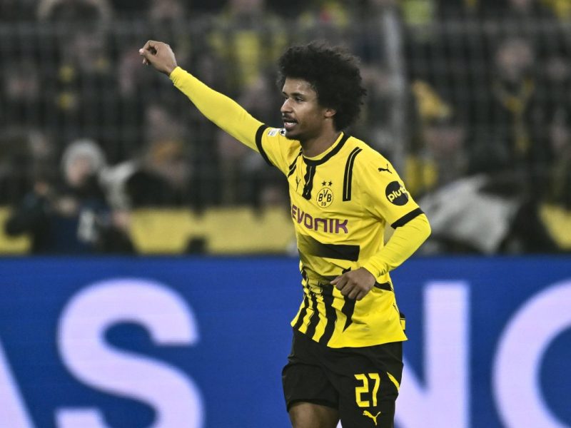 Mitten im Spiel BVB - Lille meldet sich ein Ex-Star von Borussia Dortmund zu Wort. Dabei gelingt ihm erneut eine irre Vorhersage.