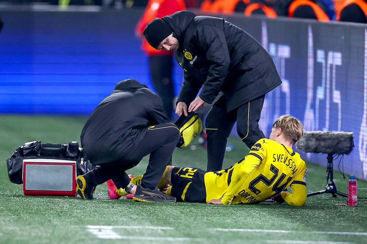 Schrecksekunde für Borussia Dortmund! Im Spiel BVB - Lille musste ein Star verletzt runter. Droht ein längerer Ausfall?