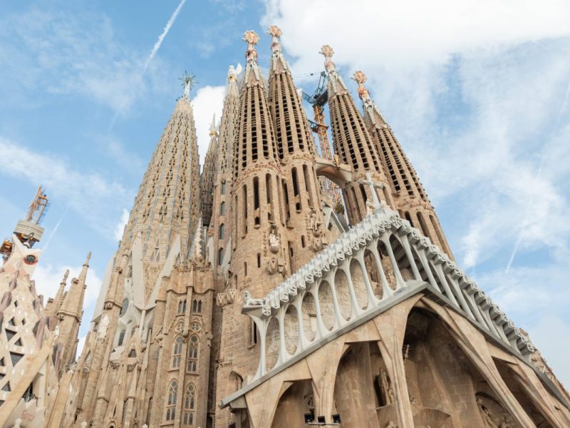 Die Sagrada Família in Spanien ist bei vielen Urlaubern beliebt.