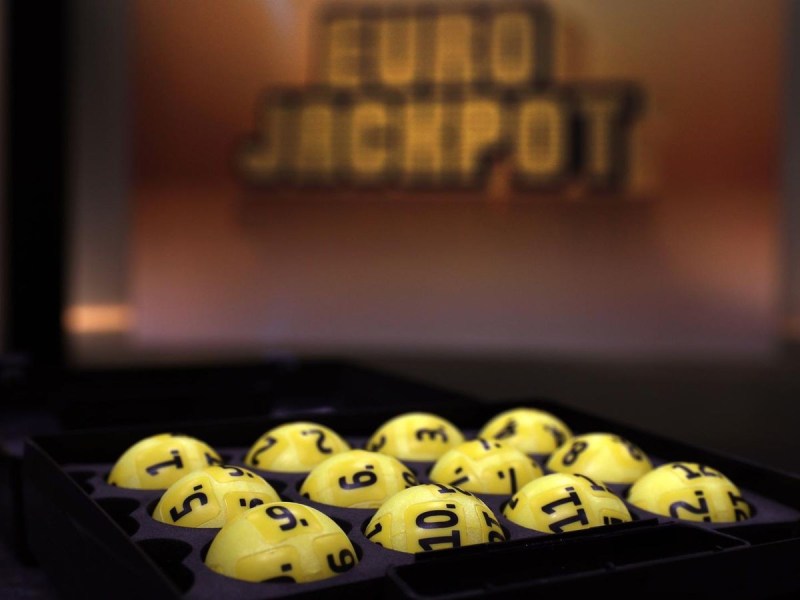 Bei der Ziehung am kommenden 29. April warten rund 98 Millionen Euro im Jackpot.